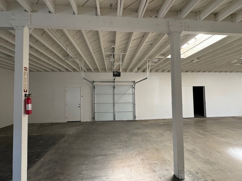 More Photos Of 1922 W Rosecrans Ave, Gardena Land For Lease