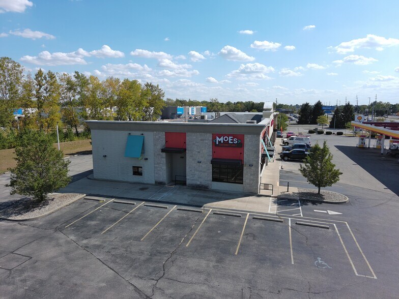 More Photos Of 2161 N Morton St, Franklin General Retail For Lease