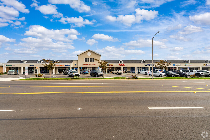 Primary Photo Of 22201-22236 Palos Verdes Blvd, Torrance Unknown For Lease