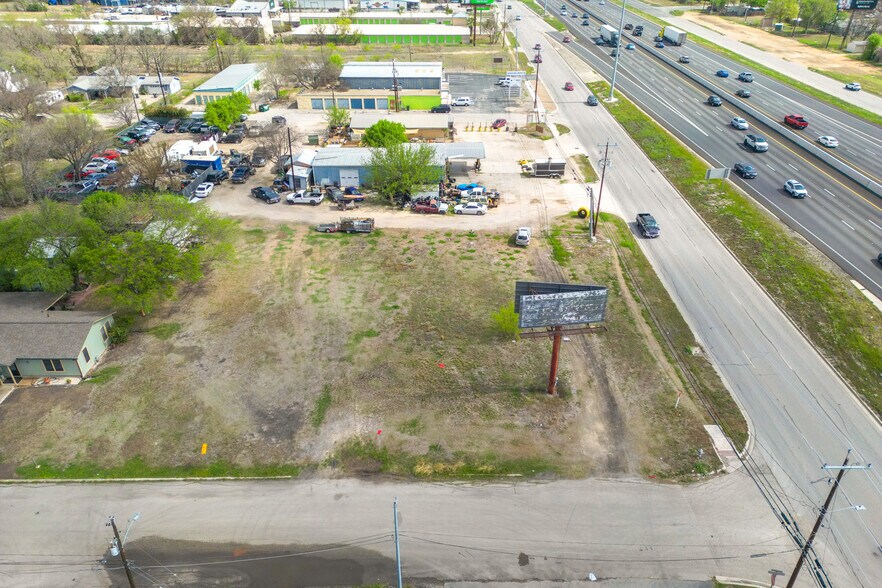More Photos Of 1710 I-35 South Frontage Rd, San Marcos Land For Sale