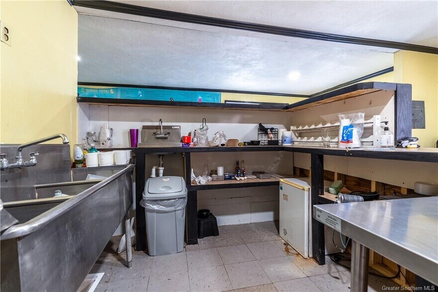 More Photos Of 1006 Main St, Elton Restaurant For Sale