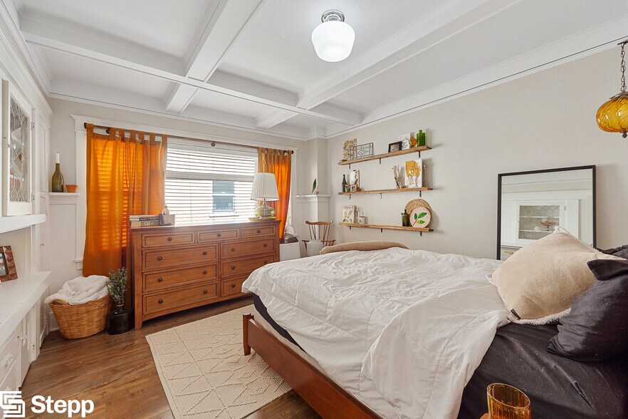 More Photos Of 1142-1148 E 1st St, Long Beach Apartments For Sale