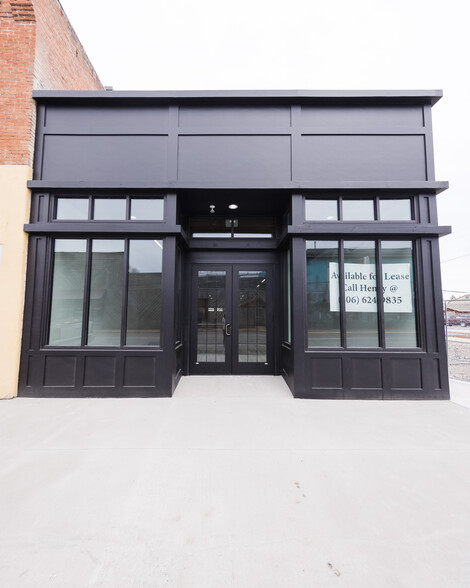 Primary Photo Of 31 E Main St, Belgrade Storefront Retail Office For Lease