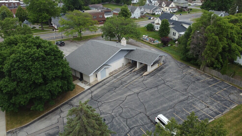 More Photos Of 12010 Church St, Birch Run Bank For Sale