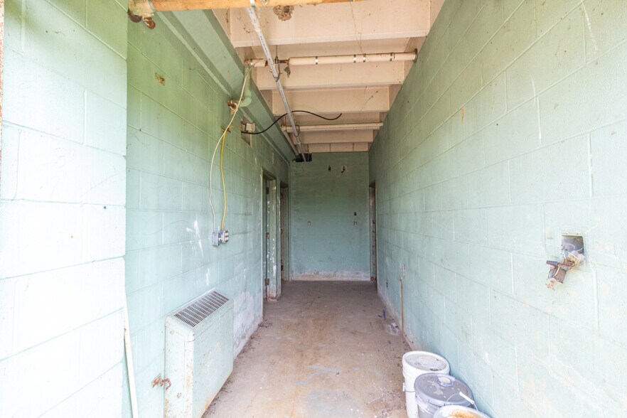More Photos Of 201 William D Jones Blvd, Fayetteville Apartments For Sale
