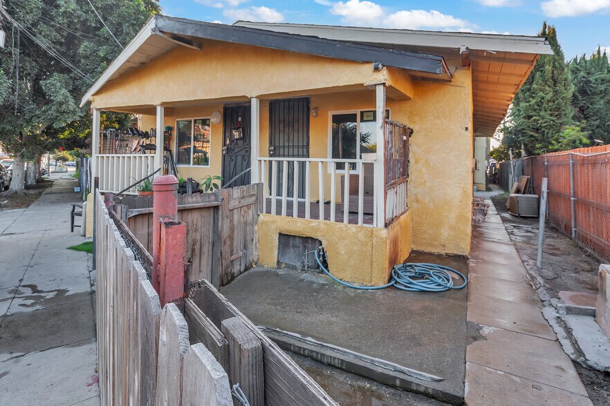 More Photos Of 4257 San Pedro Pl, Los Angeles Apartments For Sale