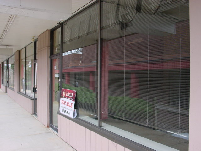 More Photos Of 621 Beverly Rancocas Rd, Willingboro Freestanding For Sale