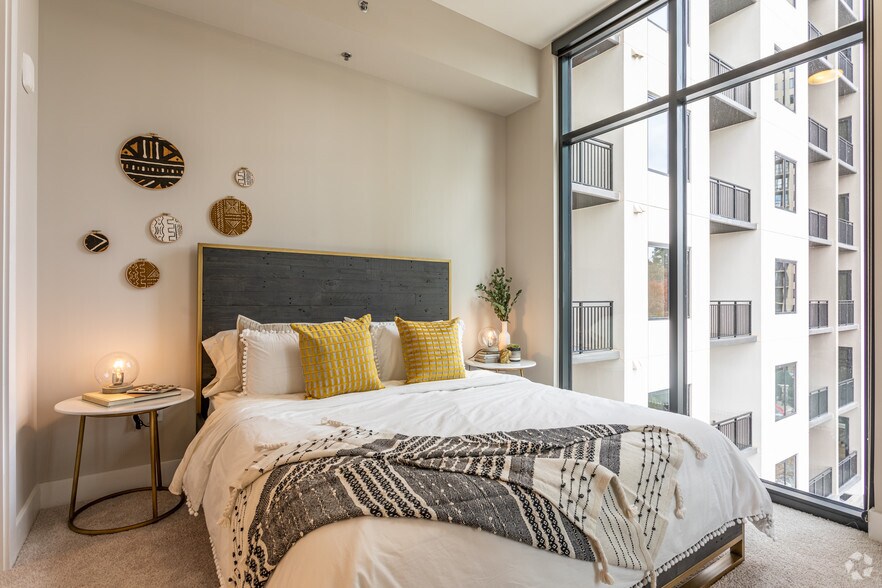 More Photos Of 3478 Lakeside Dr NE, Atlanta Apartments For Lease