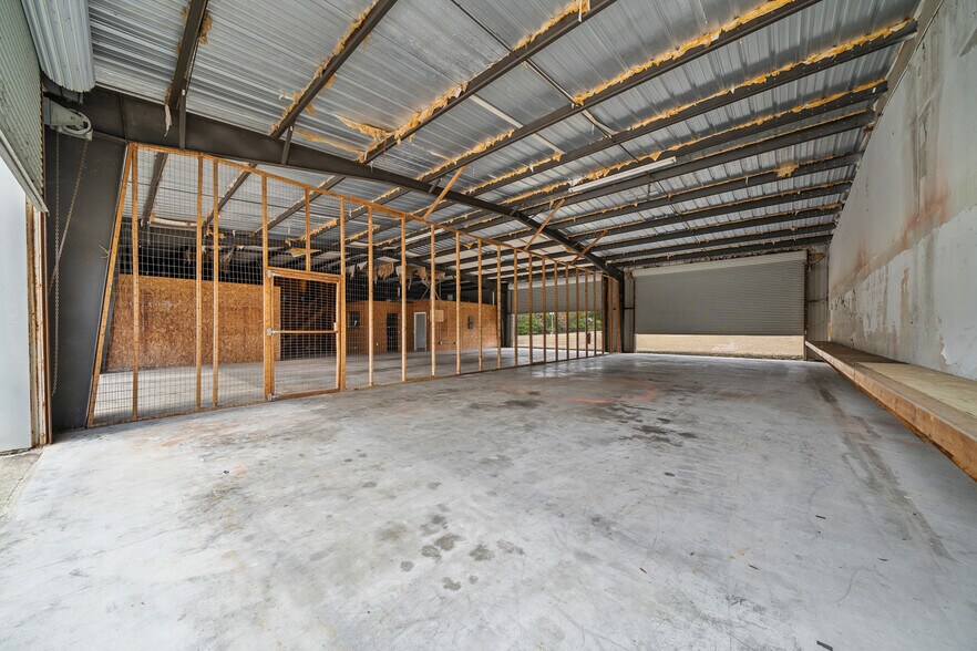 More Photos Of 11641 SW 90th Ter, Ocala Warehouse For Lease