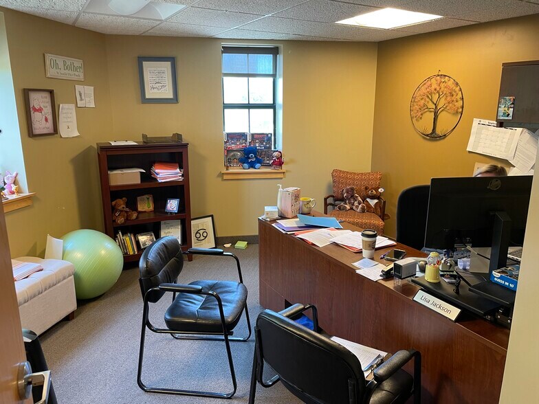 More Photos Of 1 Mt Hope Ave, Rochester Office For Sale