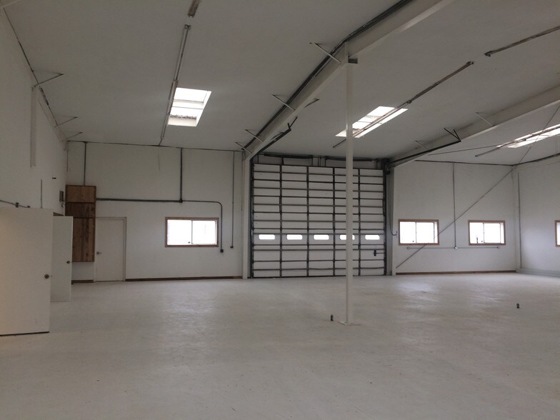 More Photos Of 204 Glen Flora Rd, Eagle Lake Warehouse For Sale