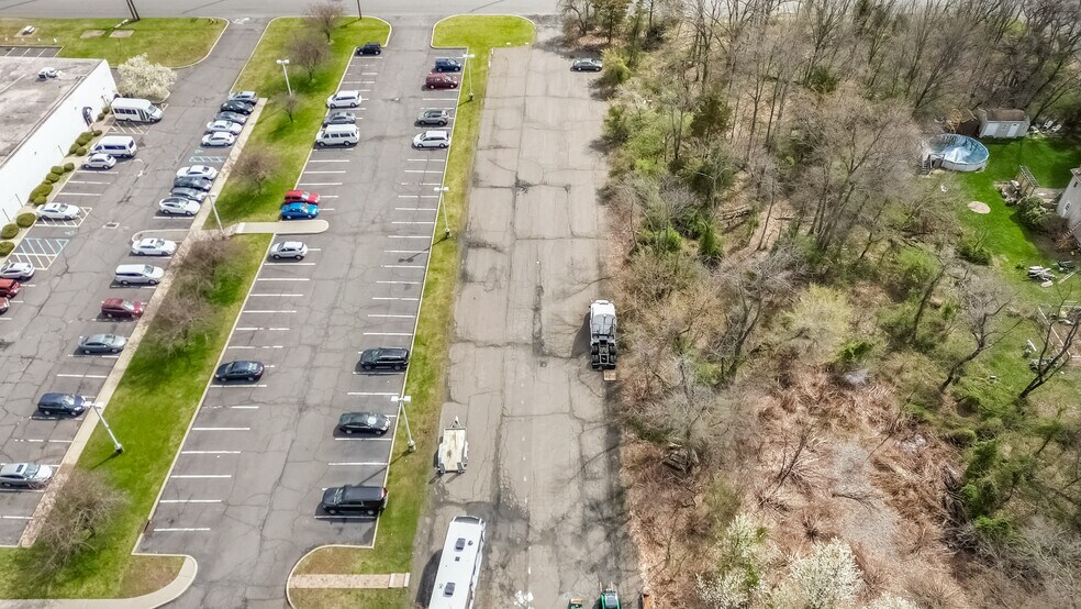 More Photos Of 644 howard avenue, Somerset Land For Lease