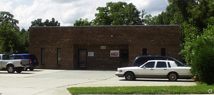 More Photos Of 808 English Rd, High Point Office For Lease