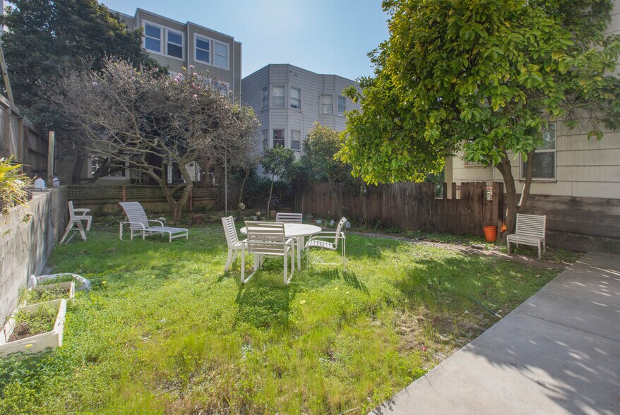 More Photos Of 1627-1631 Clay St, San Francisco Apartments For Sale