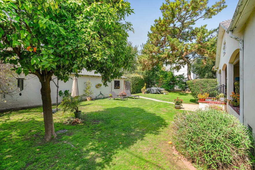 More Photos Of 646 Orange Grove Ave, South Pasadena Apartments For Sale