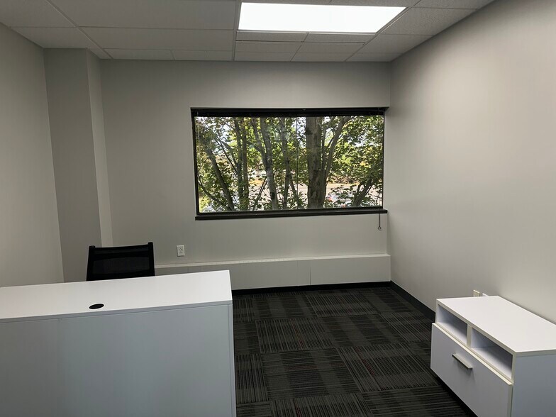 More Photos Of 4390 Route 1 N, Princeton Office For Lease