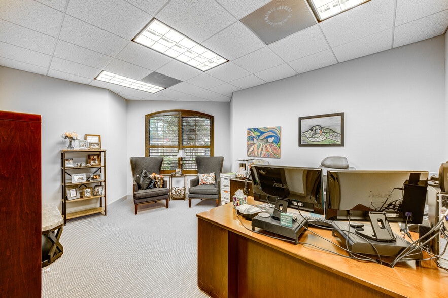 More Photos Of 21815 Oak Park Trails Dr, Katy Medical For Sale