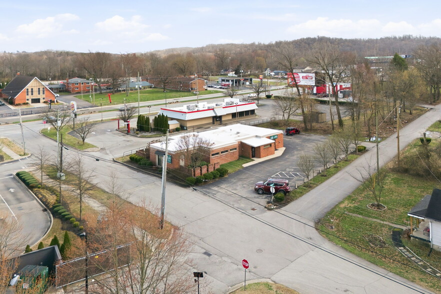 More Photos Of 4430 Crawford Ave, Louisville Medical For Sale