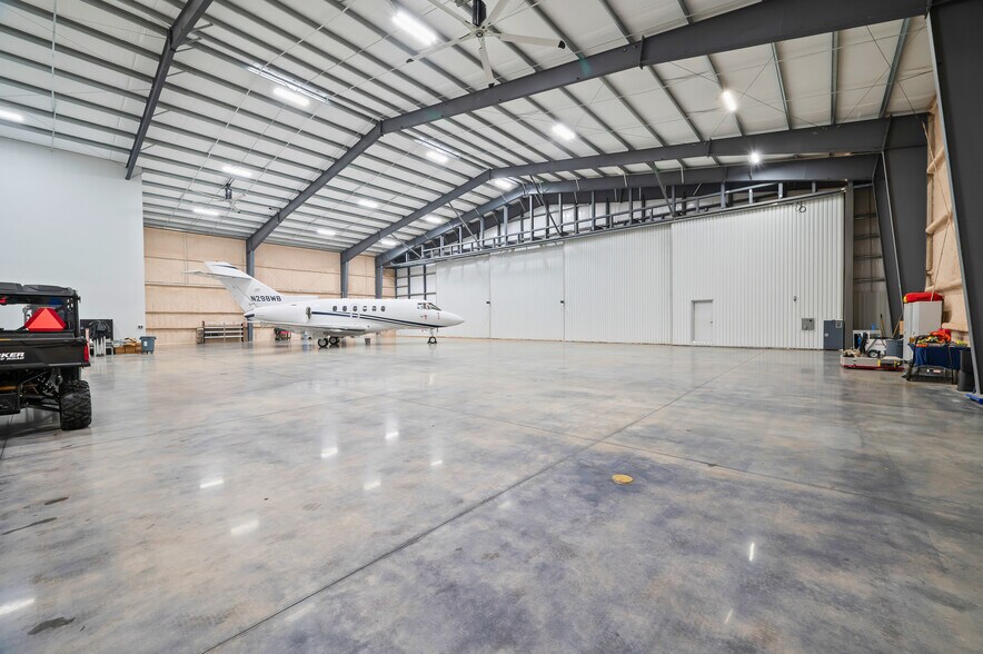 More Photos Of 7622 Eagle Ln, Spring Airplane Hangar For Sale