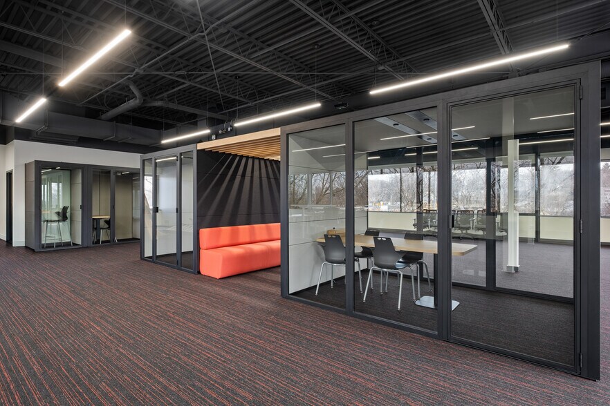 More Photos Of 150 Ann St NW, Grand Rapids Bank For Sale