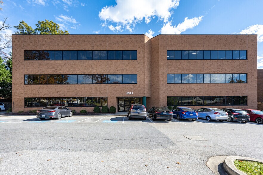 More Photos Of 6915 Laurel Bowie Rd, Bowie Medical For Lease