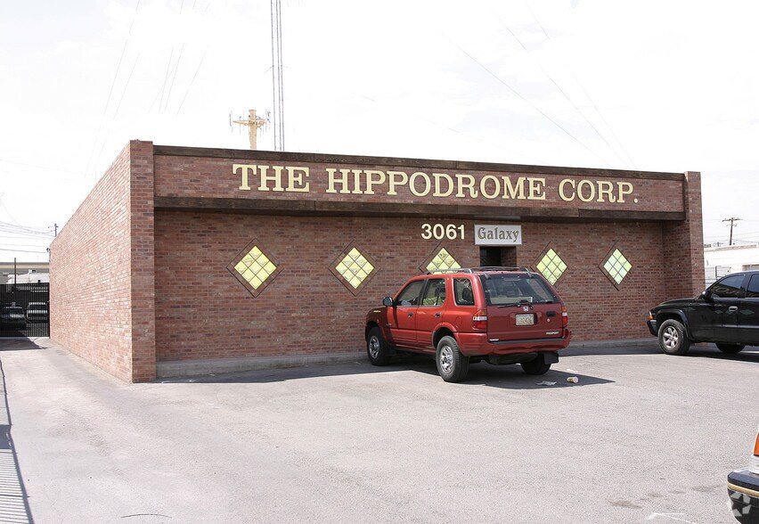 More Photos Of 3061 Sheridan St, Las Vegas Warehouse For Lease