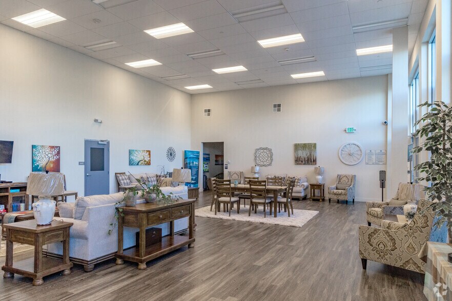 More Photos Of 200 E 10th St, Gilroy Apartments For Lease