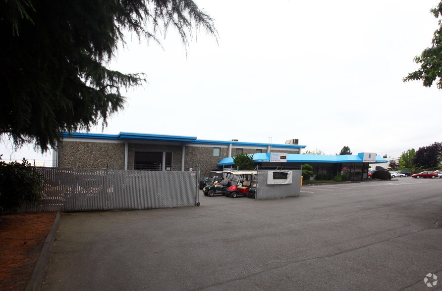 More Photos Of 913 Central Ave S, Kent Warehouse For Lease