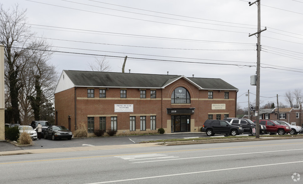 Primary Photo Of 2510 E Township Line Rd, Havertown Office For Lease