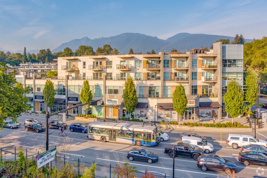 Primary Photo Of 700 Marine Dr, North Vancouver Storefront Retail Office For Lease