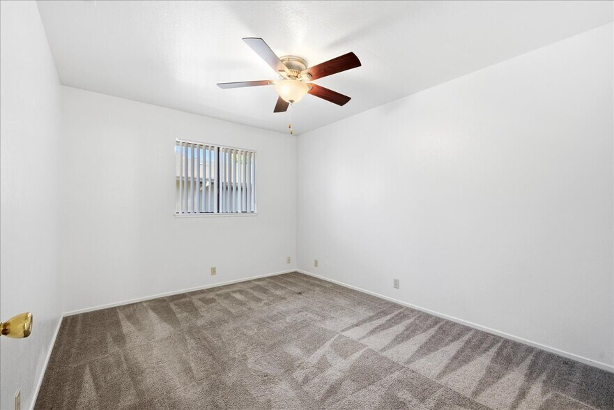 More Photos Of 3337 La Canada Dr, Cameron Park Apartments For Sale