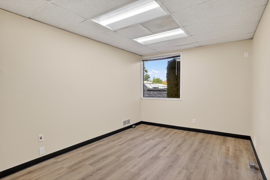 More Photos Of 4095 SW 144th Ave, Beaverton Medical For Lease