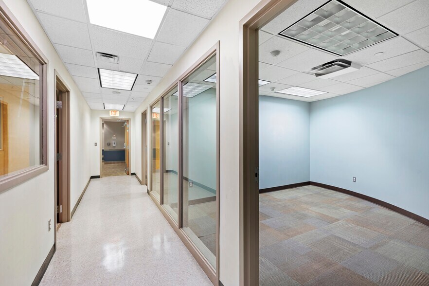 More Photos Of 1123 N Main Ave, San Antonio Medical For Sale