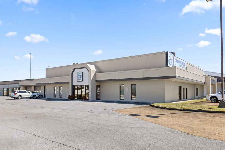 Primary Photo Of 2256 Encompass Dr, Chattanooga Office For Sale