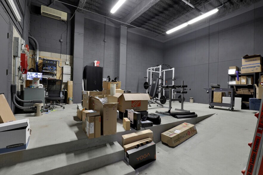 More Photos Of 1403 N El Camino Real, San Clemente Office For Sale