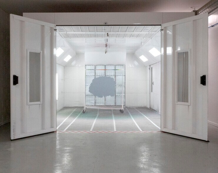 More Photos Of 4437 Telegraph Rd, Los Angeles Warehouse For Sale