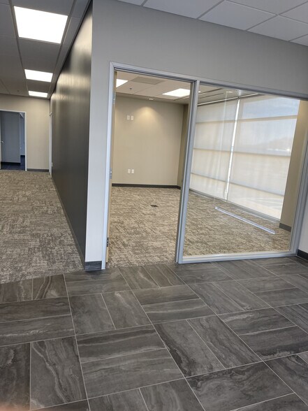 More Photos Of 6714 E North Belt Rd, Las Vegas Distribution For Lease