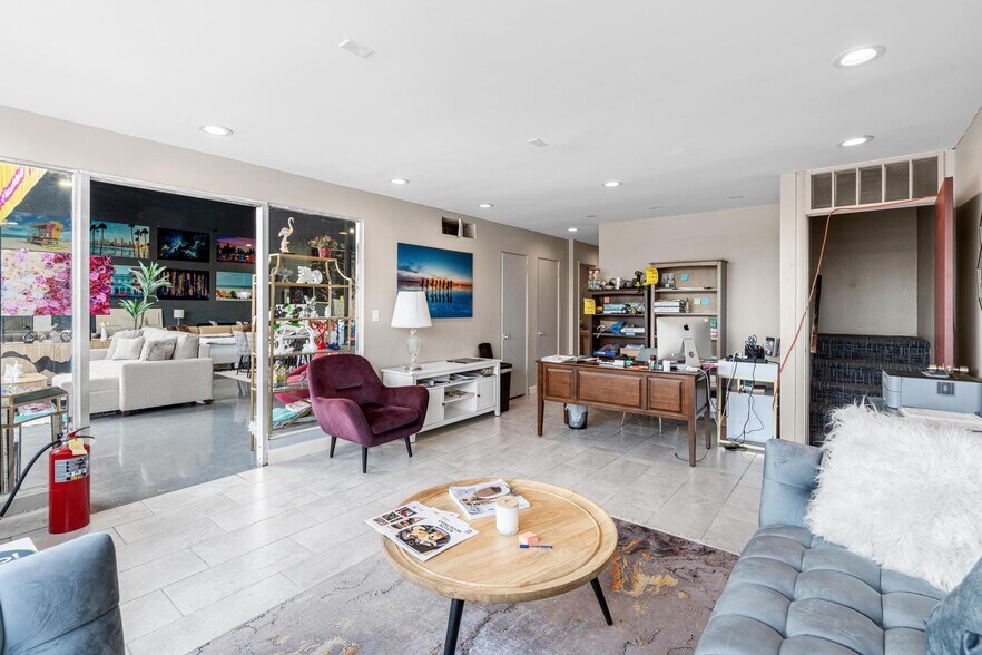 More Photos Of 1500 E Commercial Blvd, Fort Lauderdale Freestanding For Lease