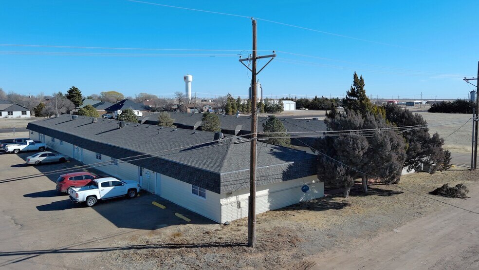 More Photos Of 1725 E 1st St, Dumas Multifamily For Sale