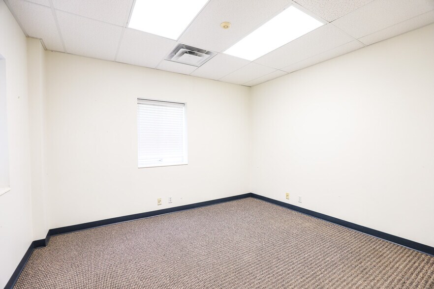 More Photos Of 13953 US Highway 301 S, Starke Unknown For Lease