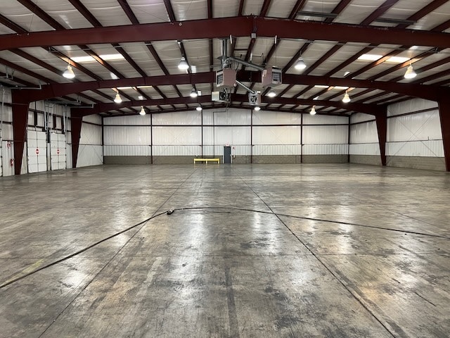 More Photos Of 6915 Urbana Rd, Springfield Warehouse For Lease
