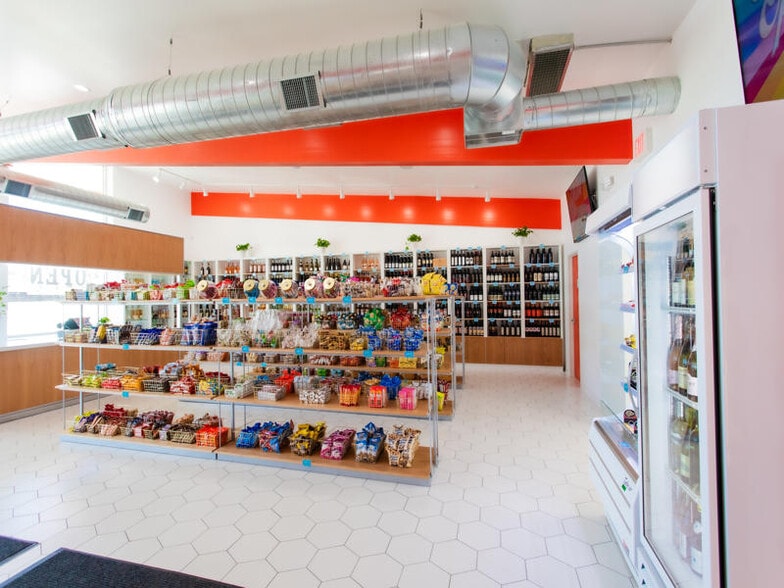 More Photos Of 447 S Montezuma St, Prescott Restaurant For Sale