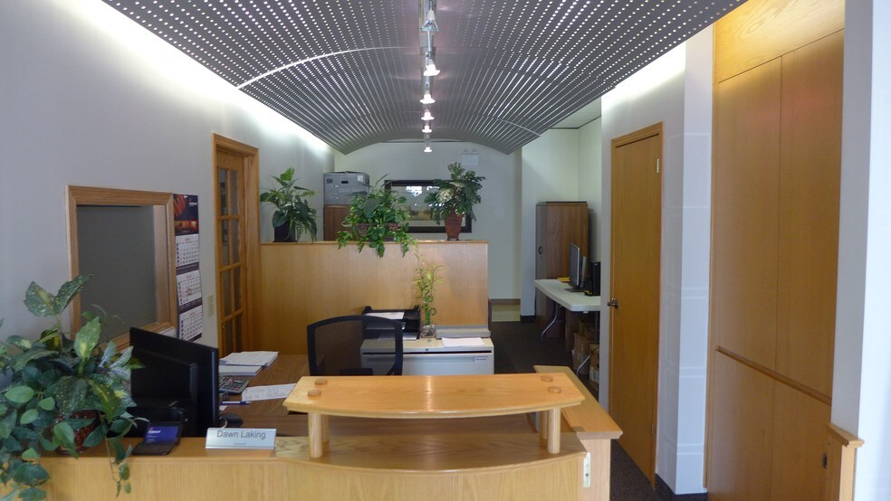 More Photos Of 325 West St, Brantford Office For Lease