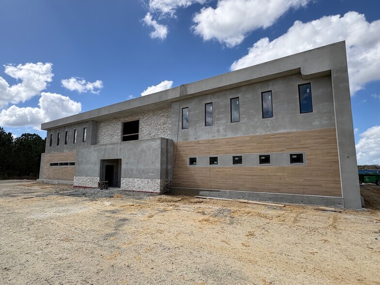 More Photos Of 4416 Bruce B Downs Blvd, Wesley Chapel Medical For Lease