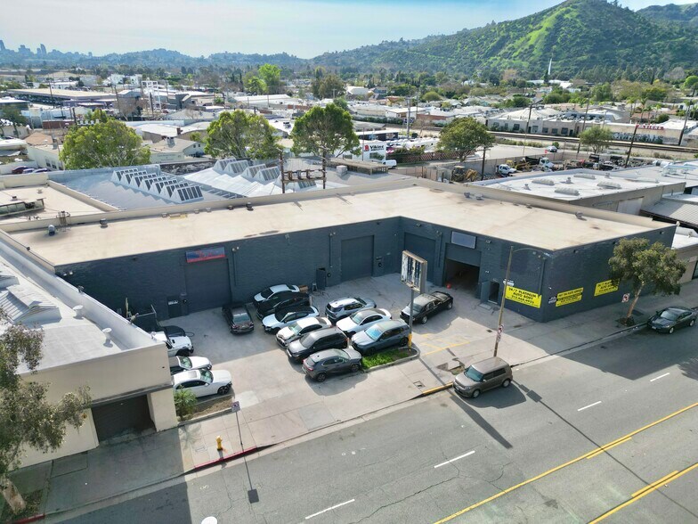 More Photos Of 4655 San Fernando Rd, Glendale Service For Sale