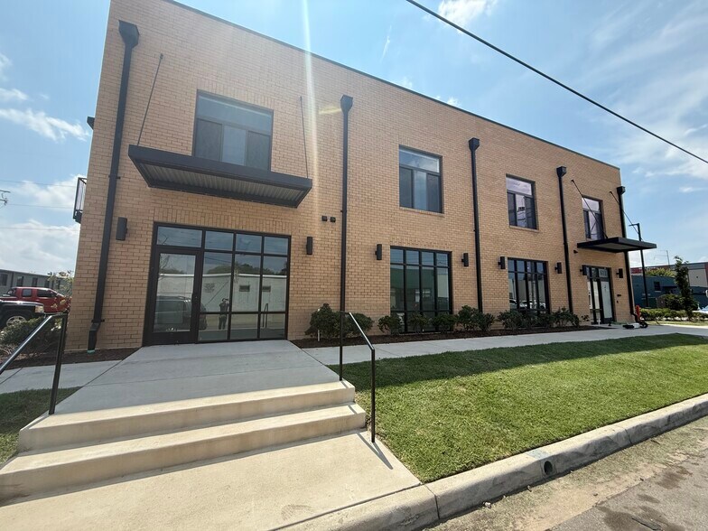 Primary Photo Of 601 W 24th St, Norfolk Apartments For Lease