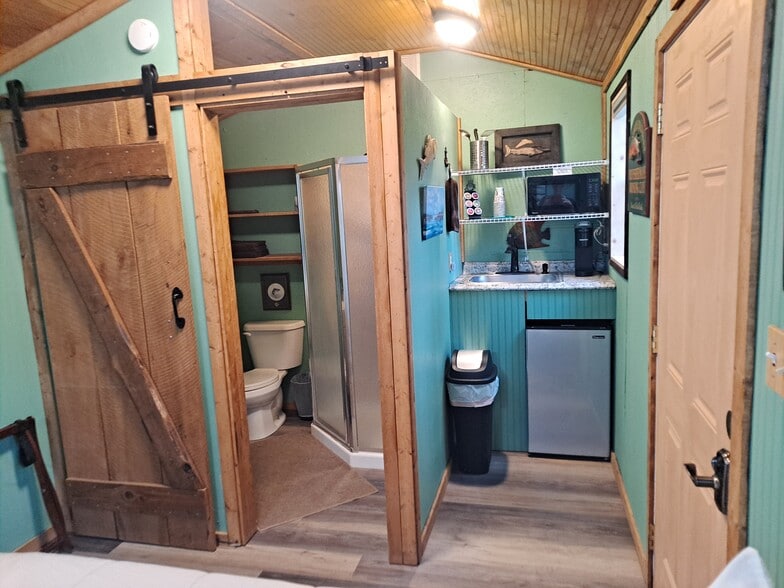 More Photos Of 88 Lower Mountain Creek Rd, Robbinsville Trailer Camper Park For Sale