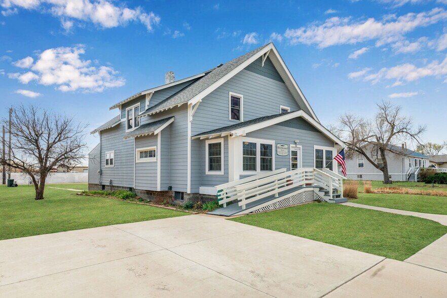 More Photos Of 224 5th St, Hugo Multifamily For Sale