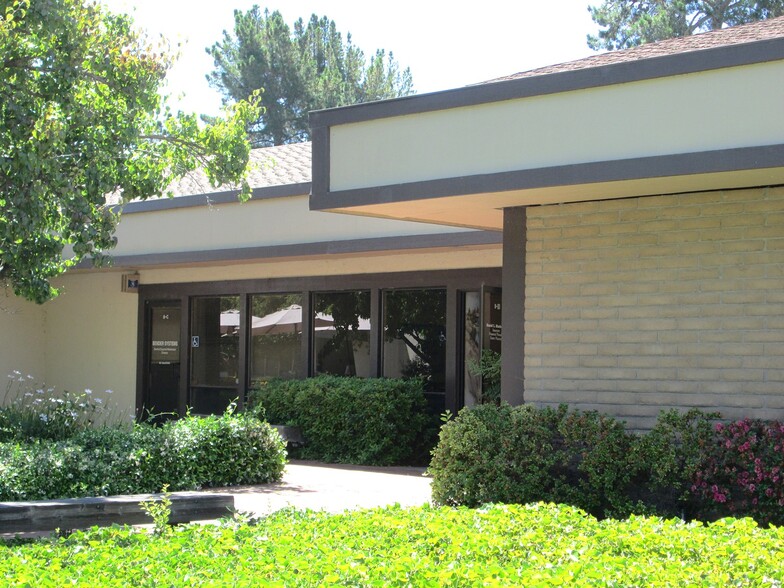 Primary Photo Of 8 Commercial Blvd, Novato Office For Lease