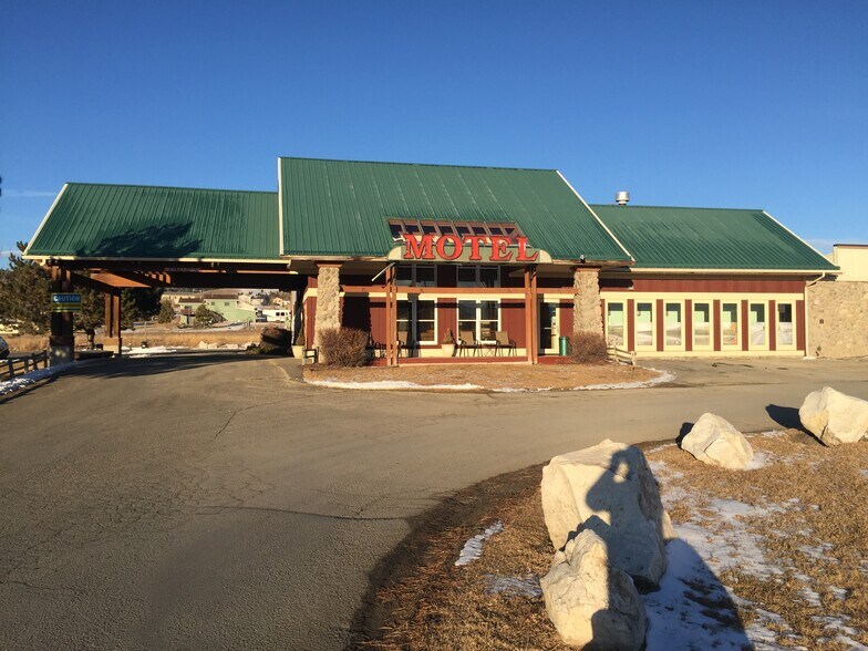 More Photos Of 1 Jackson Creek Rd, Montana City Hotel For Sale